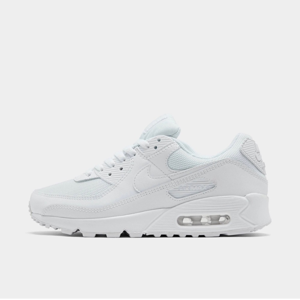 White Nike Air Max 90